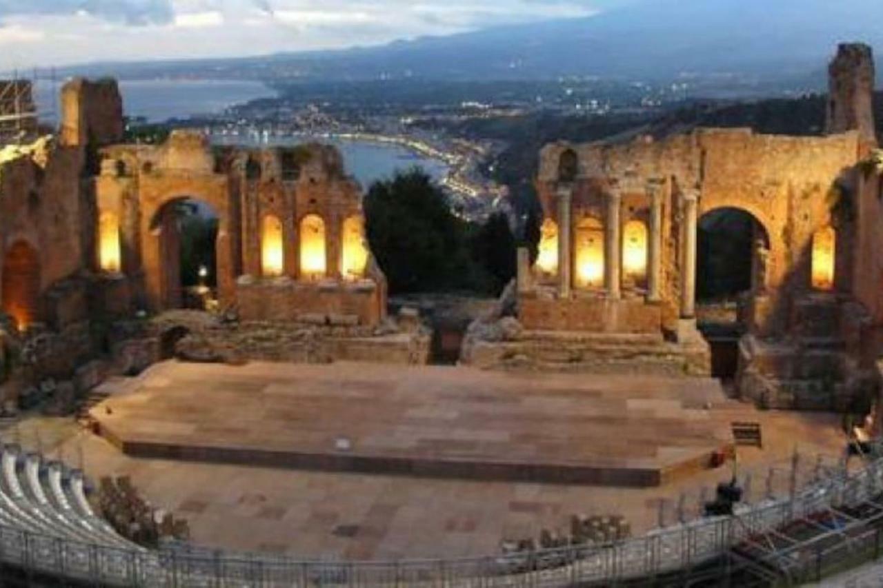 Appartamento casa Tuccari Castiglione di Sicilia Esterno foto