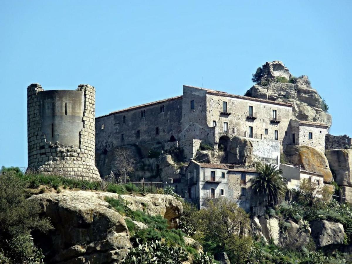 Appartamento casa Tuccari Castiglione di Sicilia Esterno foto